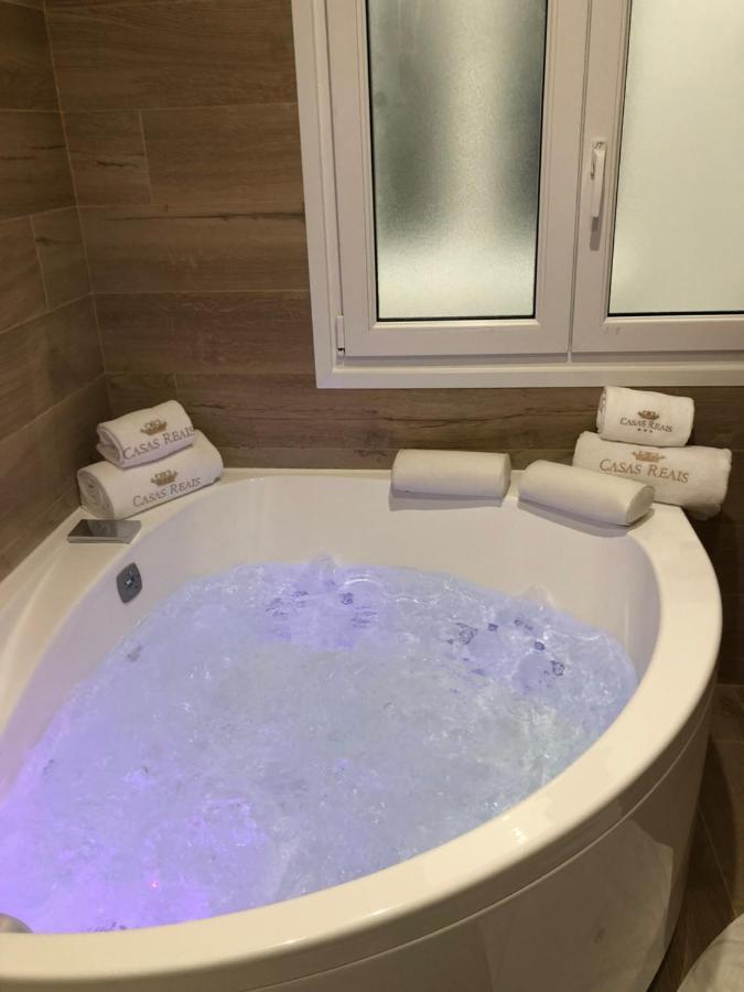 Luxury Apartment With Jacuzzi 圣地亚哥－德孔波斯特拉 外观 照片