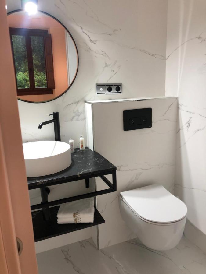 Luxury Apartment With Jacuzzi 圣地亚哥－德孔波斯特拉 外观 照片