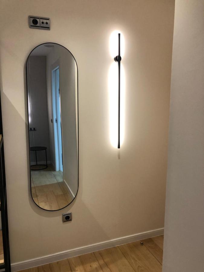 Luxury Apartment With Jacuzzi 圣地亚哥－德孔波斯特拉 外观 照片