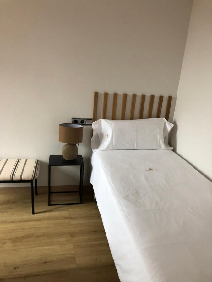 Luxury Apartment With Jacuzzi 圣地亚哥－德孔波斯特拉 外观 照片