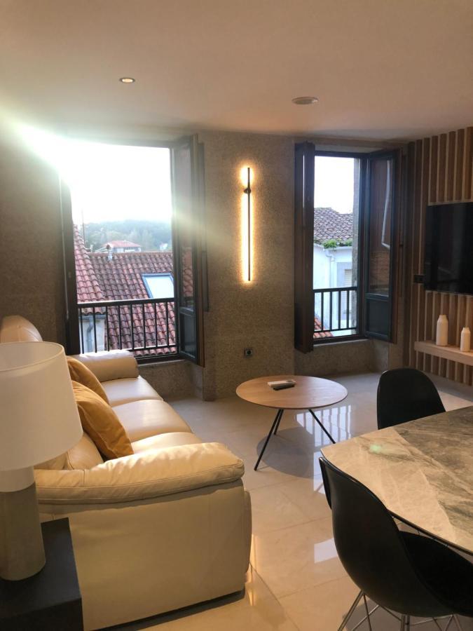 Luxury Apartment With Jacuzzi 圣地亚哥－德孔波斯特拉 外观 照片