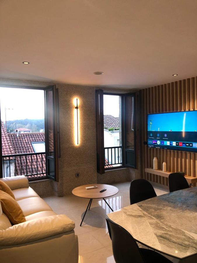 Luxury Apartment With Jacuzzi 圣地亚哥－德孔波斯特拉 外观 照片